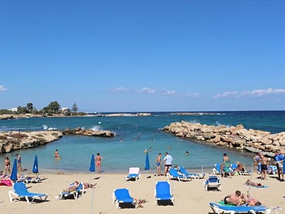 Mimosa Beach hotel